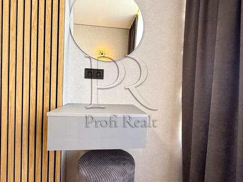 квартира за адресою Родини Крістерів вул., 14-Б