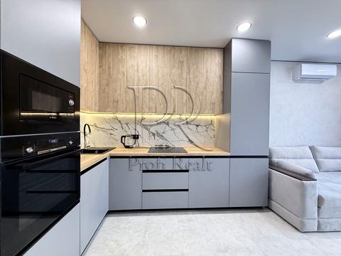 квартира за адресою Родини Крістерів вул., 14-Б