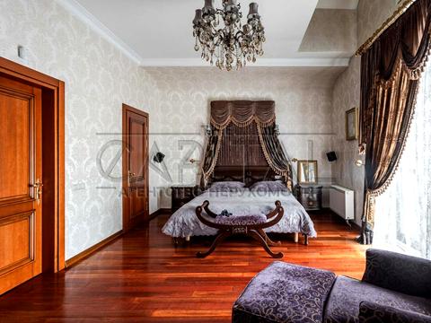 дом по адресу Броварський