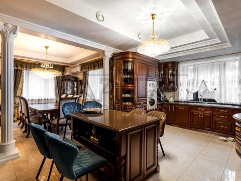 дом по адресу Броварський