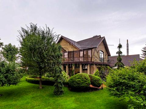 дом по адресу Броварський