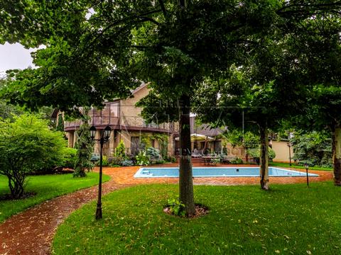 дом по адресу Броварський