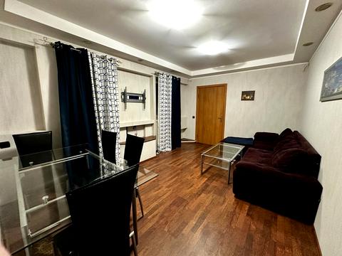 будинок за адресою Київ, Воскресенська вул., 8