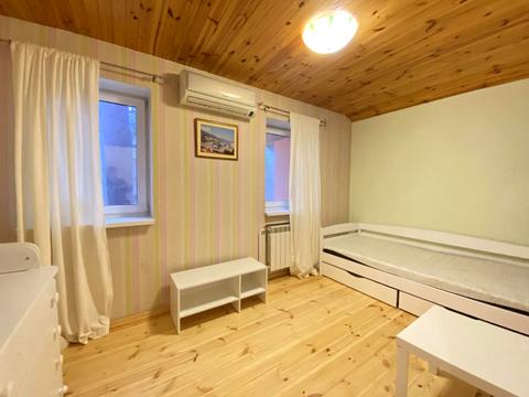 будинок за адресою Київ, Воскресенська вул., 8