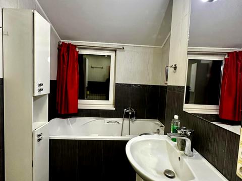 будинок за адресою Київ, Воскресенська вул., 8