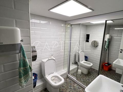 комерційна за адресою Андрія Верхогляда вул. (Михайла Драгомирова), 20