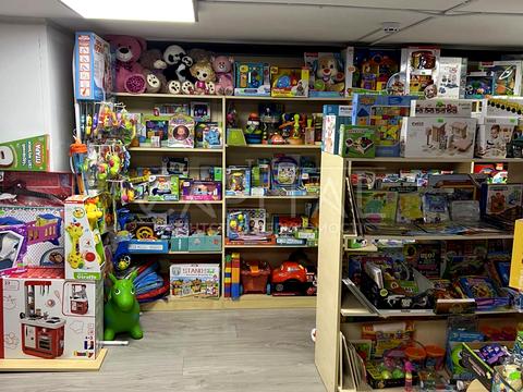 комерційна за адресою Андрія Верхогляда вул. (Михайла Драгомирова), 20