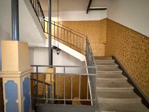 квартира за адресою Українська вул., 12