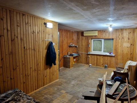 паркомісце за адресою Затишна вул., 7Б