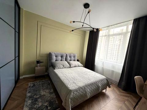 квартира за адресою Андрія Верхогляда вул. (Михайла Драгомирова), 14-А