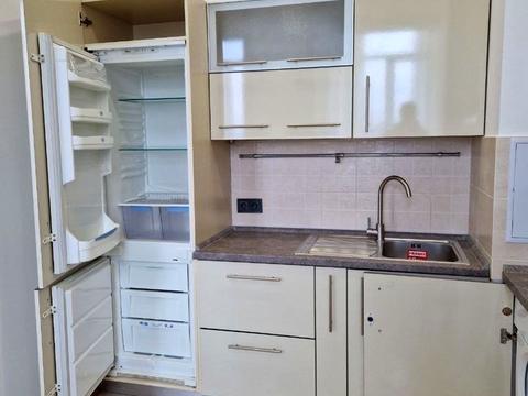 квартира по адресу Строителей ул., 30