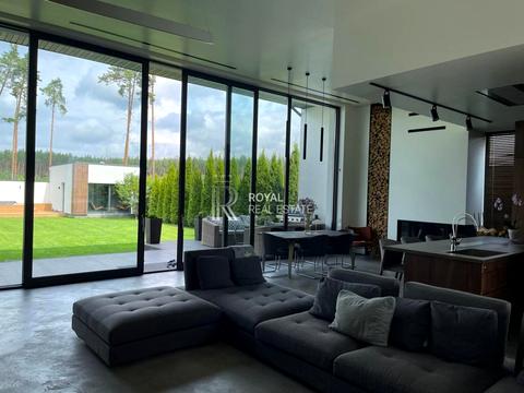 дом по адресу Привітна вул.