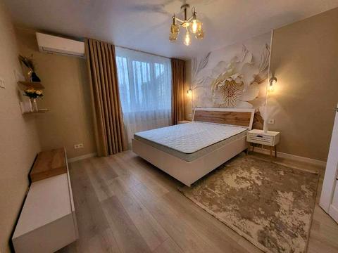 квартира за адресою Михайла Максимовича вул. (Онуфрія Трутенка), 32-Б