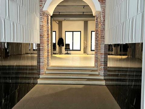 коммерческая по адресу Гетьмана Дорошенко ул. (Жовтневая), 37