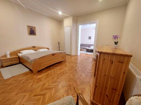 квартира по адресу Ивана Сильвая ул., 16