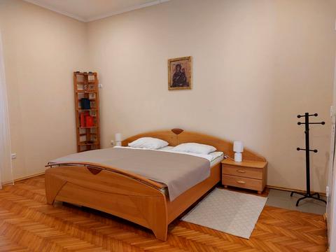 квартира по адресу Ивана Сильвая ул., 16