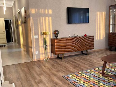 квартира по адресу Туган-Барановського М., 9