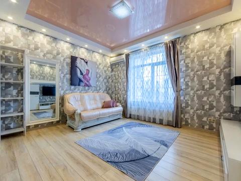 квартира за адресою Київ, Дмитра Луценка вул. (Крейсера "Аврора"), 12