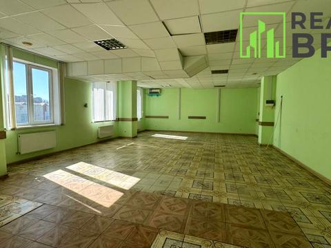 комерційна за адресою Зарічанська вул., 9