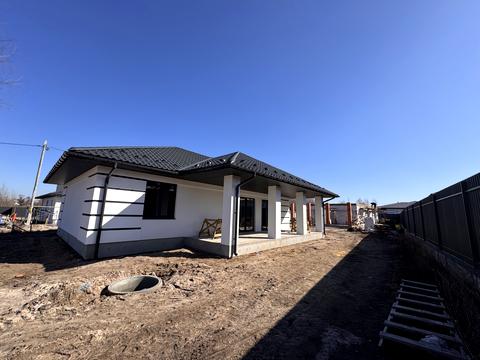 будинок за адресою Левка Симиренка вул.