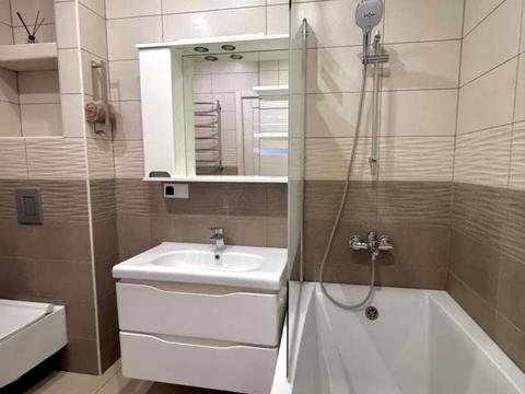 квартира за адресою Весняна вул., 4