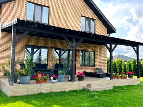 будинок за адресою с. Вишеньки, Зоряна