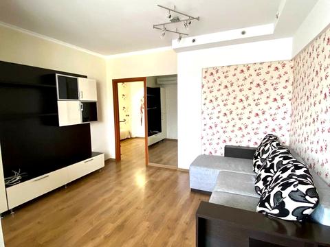 квартира за адресою Соборності вул. (Жовтнева), 77а