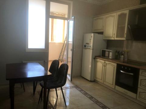 квартира за адресою Академіка Корольова вул., 5/4