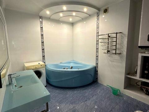 квартира по адресу Голосеевский просп. (40-летия Октября), 68