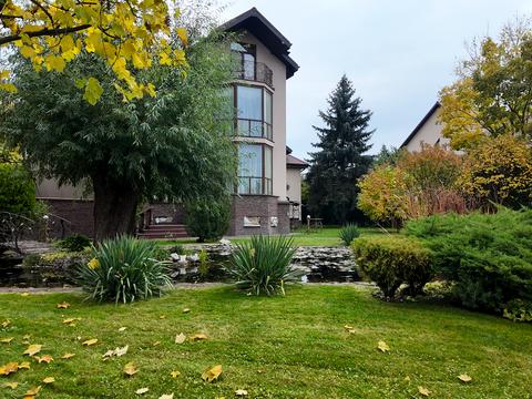 будинок за адресою Кар'єрна вул.