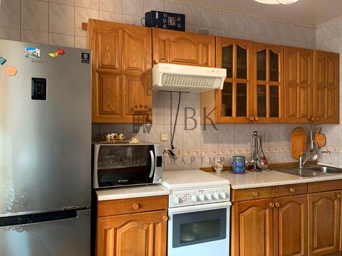 квартира за адресою Анни Ахматової вул., 3-А