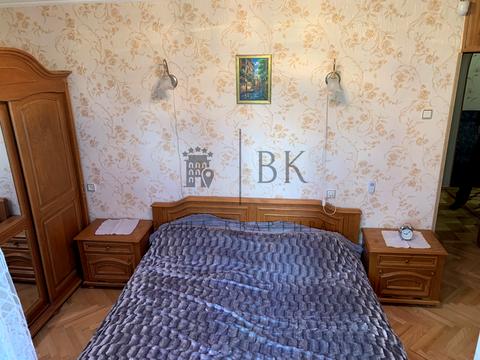 квартира за адресою Анни Ахматової вул., 3-А