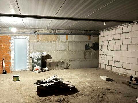 комерційна за адресою Осіння вул., 71