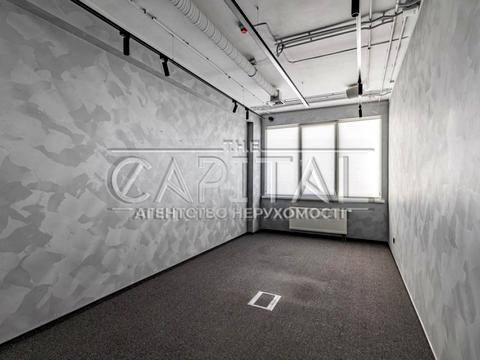 коммерческая по адресу Златоустовская ул., 3