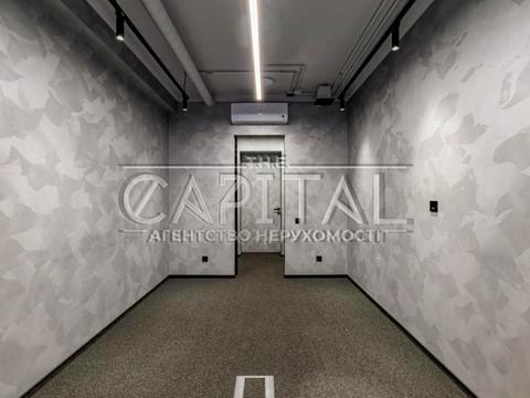 коммерческая по адресу Златоустовская ул., 3