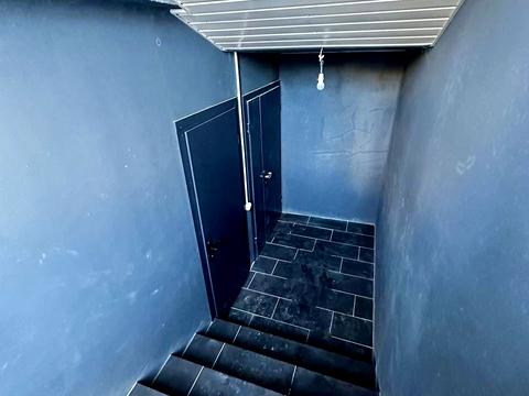 комерційна за адресою Осіння вул., 71