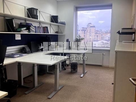 коммерческая по адресу Жилянская ул., 55