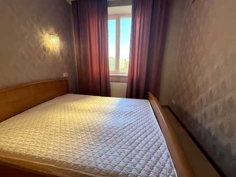 квартира за адресою Василя Стуса вул., 21