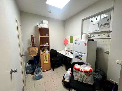 комерційна за адресою Володимира Вернадського вул. (Дзержинського), 8