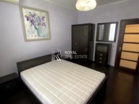 квартира за адресою Миколи Міхновського бульв. (Дружби народів), 14-16