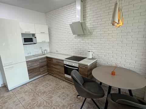 квартира за адресою Дмитра Луценка вул. (Крейсера "Аврора"), 6