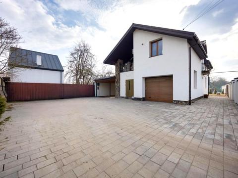 будинок за адресою с. Конопниця, Черемшини