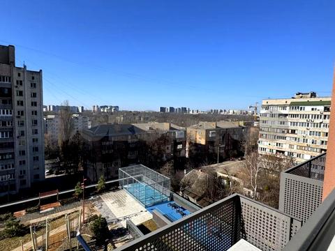 квартира за адресою Вавилових вул., 11