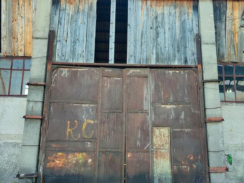 комерційна за адресою Промислова, 4Б