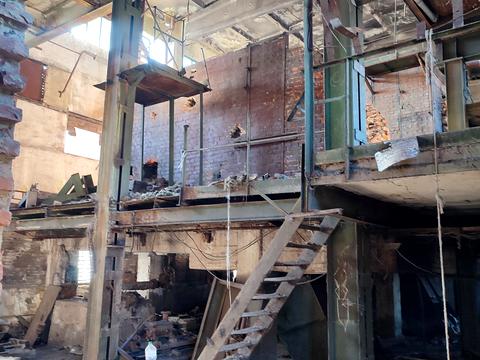 коммерческая по адресу Промислова, 4