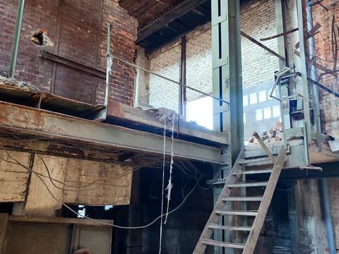 коммерческая по адресу Промислова, 4