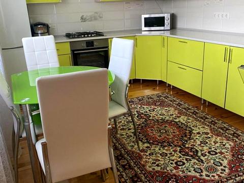 будинок за адресою блиставицька