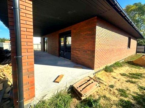 будинок за адресою Центральна вул.