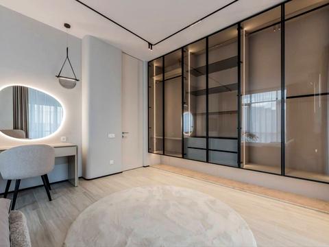 квартира по адресу Андрея Верхогляда ул. (Михайла Драгомирова), 4