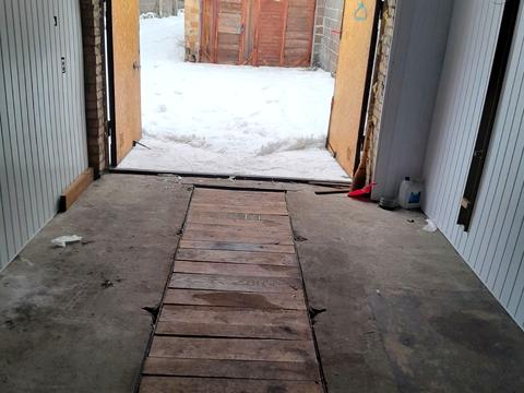 паркомісце за адресою Київ, Лабораторний пров., 6